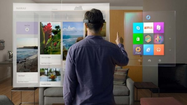 455015-microsoft-hololens