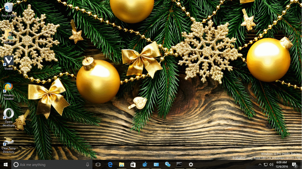 New Year 2017 Theme for Windows 10