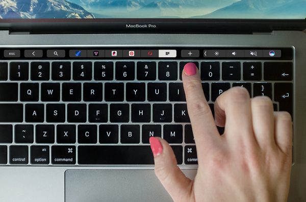 Opera 44 Touch Bar Ui