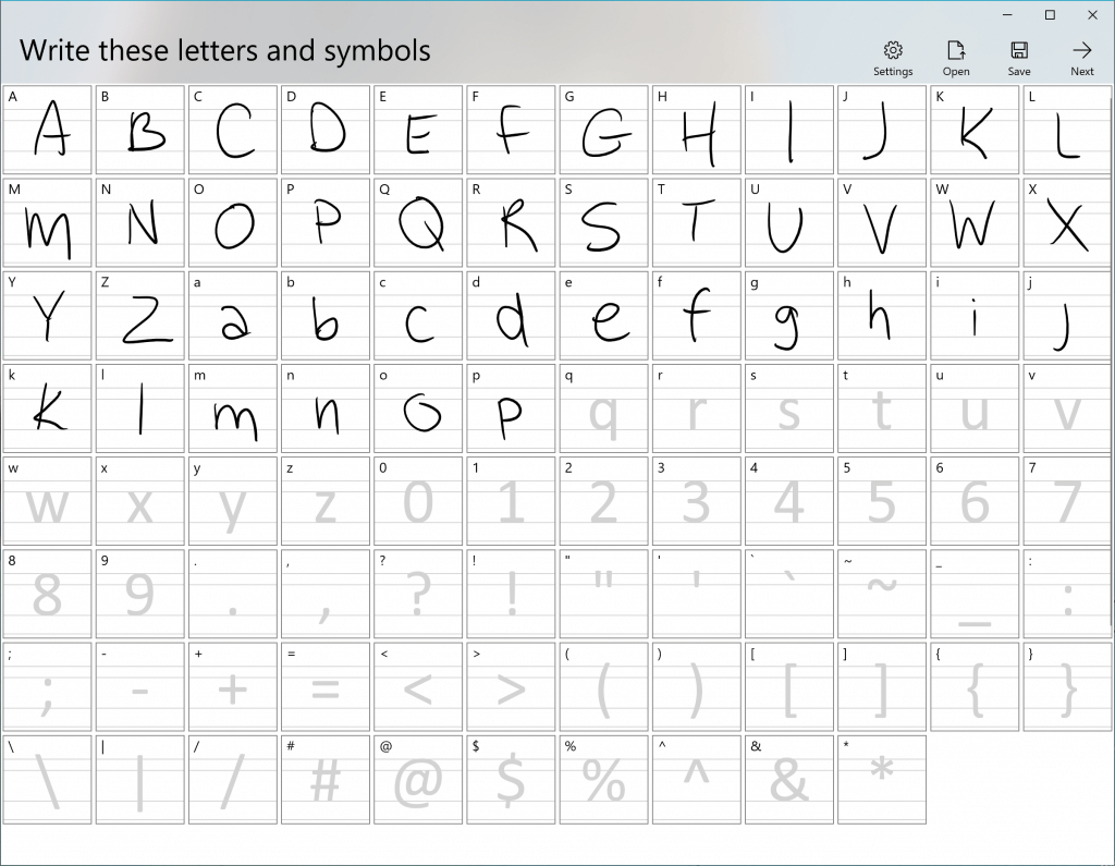 Показана страница приложения с надписью «Напишите эти буквы и символы» с сеткой из букв и цифр, половина из которых написана от руки.