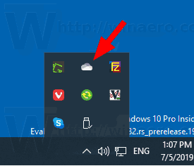 Значок Windows 10 OneDrive на панели задач