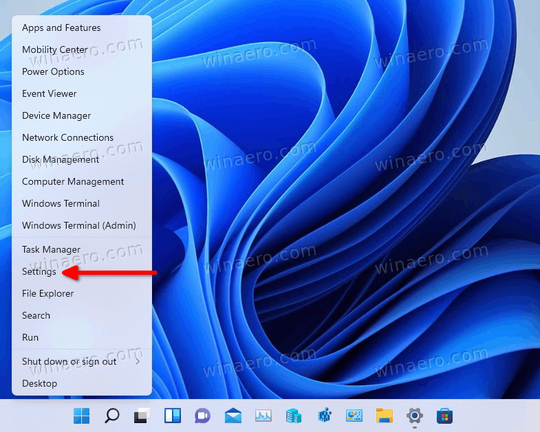 Windows 11 select Settings from the Start right-click menu